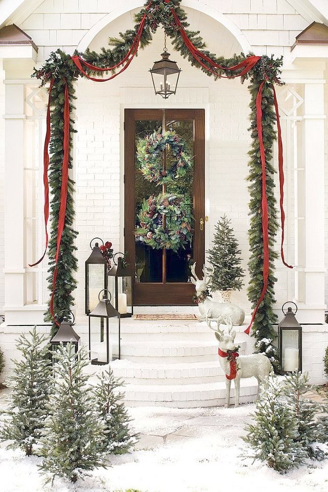 Exceptional Xmas Front Door Decorations 37 Beautiful Christmas Front Door Decor Ideas