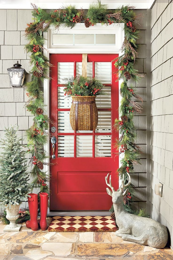Superb Xmas Front Door Decorations 7 Ways To Decorate Your Entry For The Holidays. Christmas Front DoorsChristmas ...