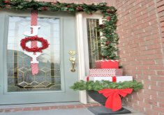  Xmas Front Door Decorations Stunning Christmas Front Door Decor Ideas